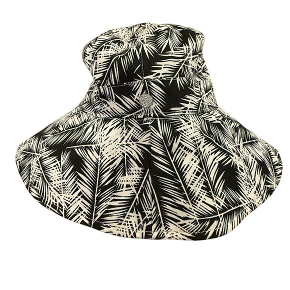 VINCE CAMUTO Black White Tropical Bucket Sun Hat One size - Picture 1 of 5